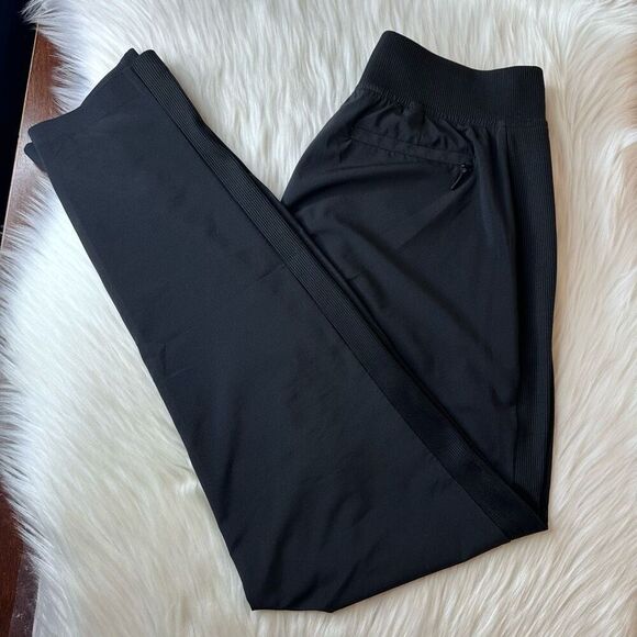 Athleta Brooklyn Mid Rise Ankle Pant Black UPF 40 Size 0 - Picture 2 of 11